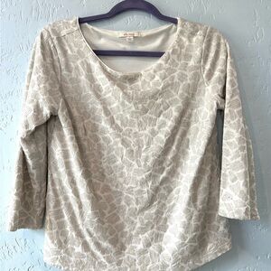 SOLD Cream Fitted Blouse with Three-Quarter Sleeves